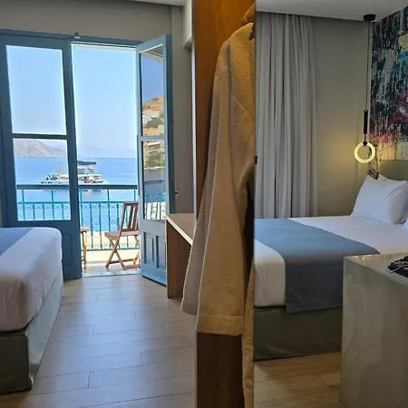 Hotel Nireus