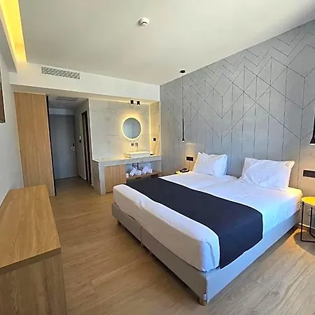 Nireus Hotel